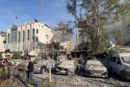 الجيش الإيراني: واشنطن تتحمل المسؤولية الرئيسية في هجوم دمشق