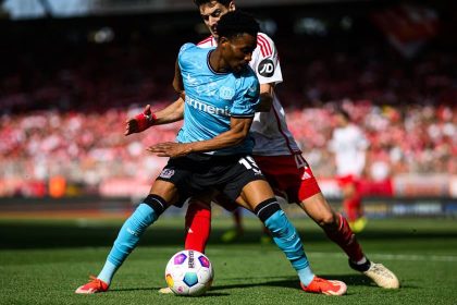 ليفركوزن يقترب من لقب الدوري الألماني بعد خسارة بايرن ميونخ أمام هايدنهايم