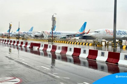 بعد توقفه بسببه الأمطار.. مطار دبي يفتح إجراءات السفر للمسافرين عبر شركتي طيران