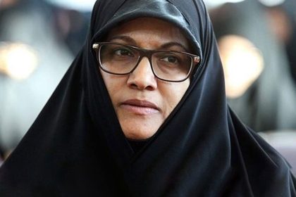 زهرة إلهيان تقدم أوراق ترشحها للانتخابات الرئاسية المبكرة في إيران