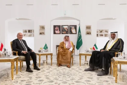 مباحثات عراقية سعودية كويتية في الرياض تناقش تطوير التعاون والتنسيق بالقضايا المشتركة