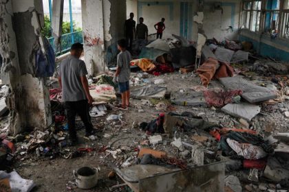 الأمم المتحدة: قصف مدرسة للأونروا في غزة مثال مرعب جديد على معاناة المدنيين في القطاع