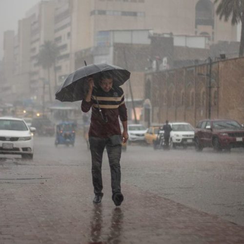 طقس العراق.. امطار رعدية وتصاعد للغبار خلال الايام المقبلة