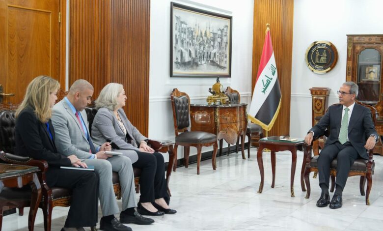 القاضي زيدان والسفيرة الأمريكية يبحثان عددا من القضايا القانونية الخاصة بتطوير التعاون بين البلدين