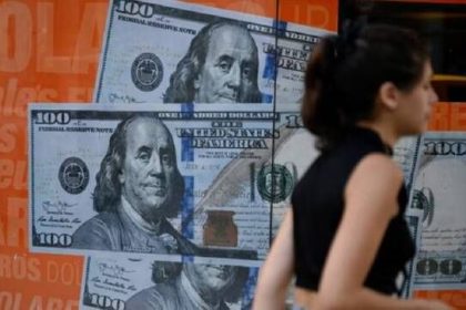 الدين العام العالمي ينمو بوتيرة سريعة ويتجاوز 100 تريليون دولار