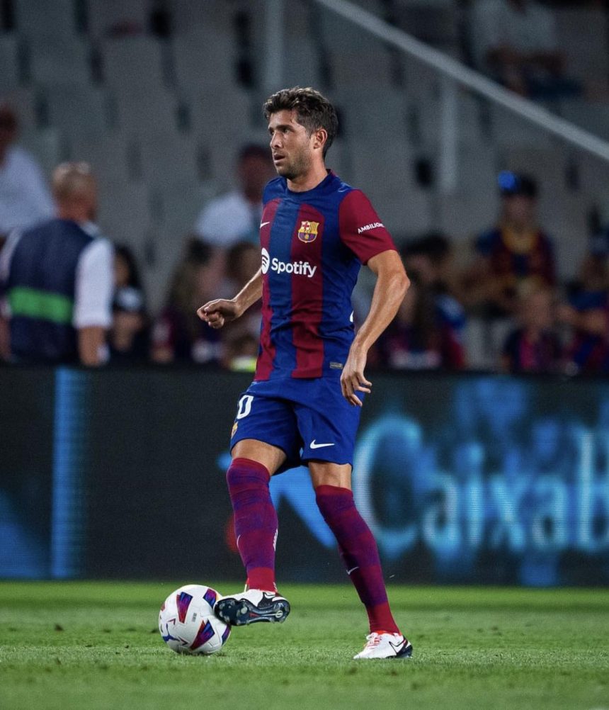 سيرجيو روبيرتو يرفض الرحيل عن برشلونة ويبدأ مهلة جديدة لتجديد عقده