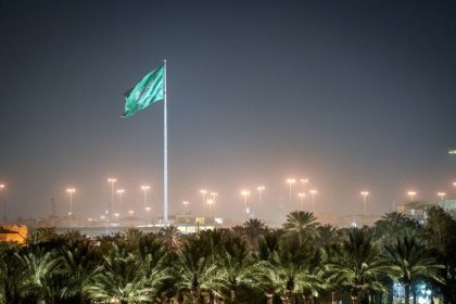 ترحيب سعودي ببيان المبعوث الأممي حول الاتفاق بين حكومة اليمن والحوثيين