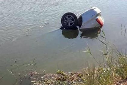 بينهم امرأة... مصرع وإصابة أربعة أشخاص نتيجة انقلاب عجلتهم في جدول إروائي جنوبي بغداد