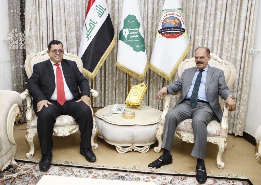 نقيب الصحفيين العراقيين والسفير التونسي يؤكدان أهمية تعزيز الروابط الاعلامية والثقافية بين البلدين