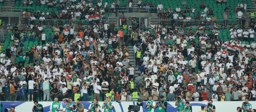 انطلاق مباراة المنتخب العراقي ونظيره الفلسطيني ضمن تصفيات مونديال 2026