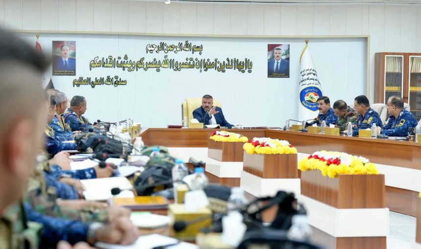 وزير الداخلية يشدد على إجراء التفتيش النوعي بالمناطق الحيوية والاستمرار بنصب السيطرات المفاجئة