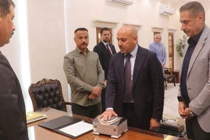 نزار اللهيبي يؤدي اليمين القانونية ويباشر مهامه رئيسًا لمجلس ديالى