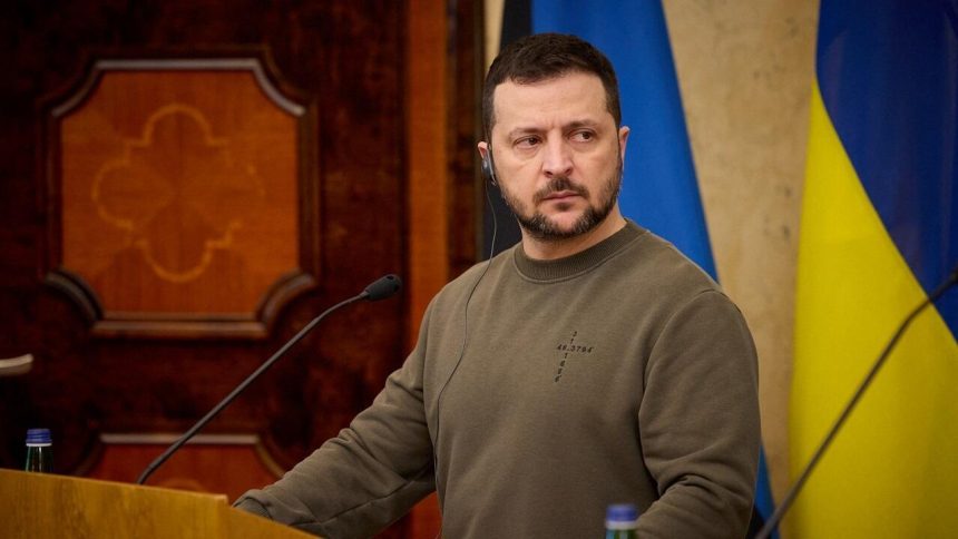 الرئيس الاوكراني يرحّب باتفاق المعادن مع واشنطن ويصفه بالـ"منصف"