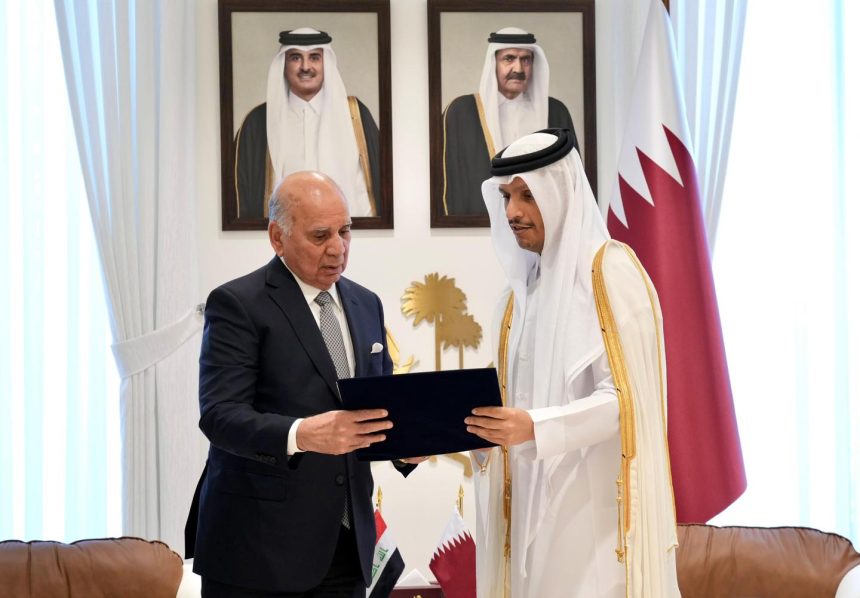 العراق يسلّم دعوة رسمية لأمير قطر لحضور القمة العربية