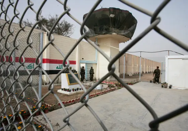 العدل تعلن إطلاق سراح 1750 نزيلاً خلال نيسان الماضي