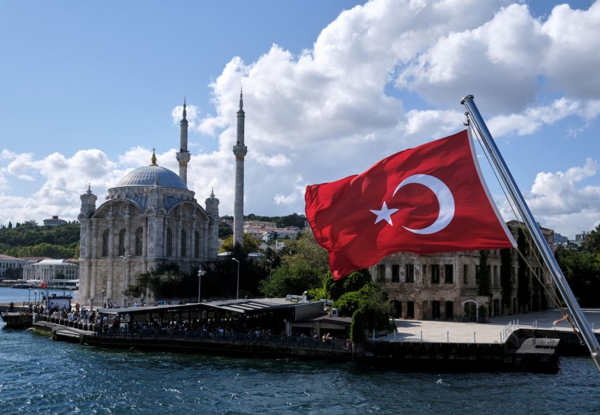 أنقرة تستضيف غدًا الاثنين اجتماعًا لوزراء خارجية تركيا والأردن وسوريا