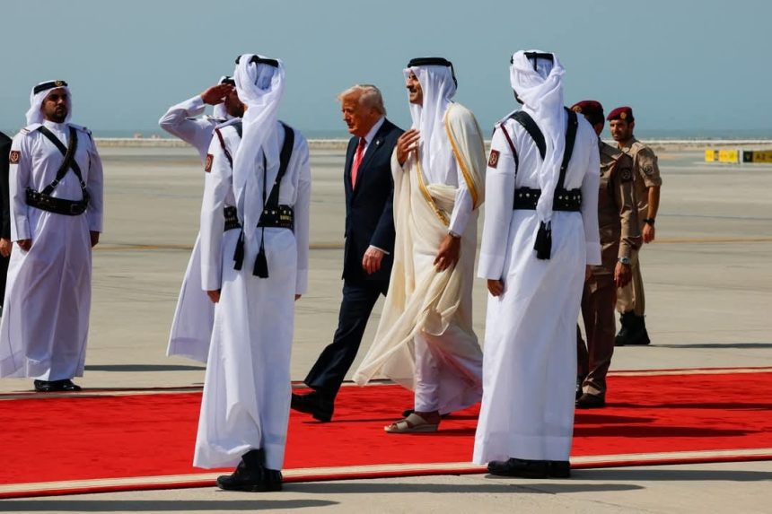 أمير دولة قطر لترامب: أعلم أنك رجل سلام وتريد إحلال السلام في المنطقة