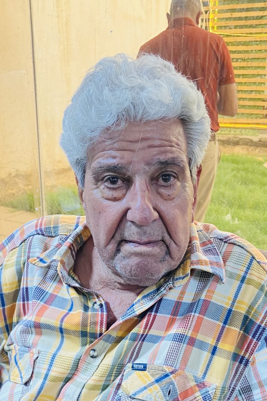 وفاة الشاعر العراقي موفق محمد