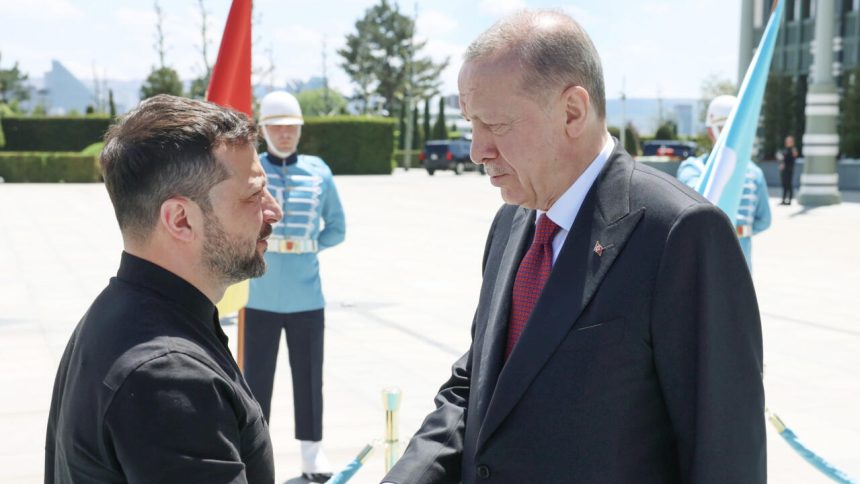 مفاوضات مباشرة بين روسيا واوكرانيا في اسطنبول