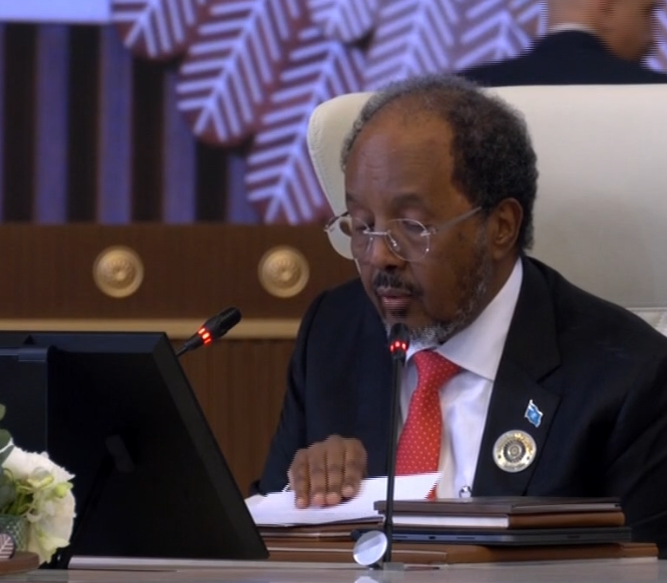 الرئيس الصومالي: قمة بغداد تجسد عودة العراق إلى دوره القيادي