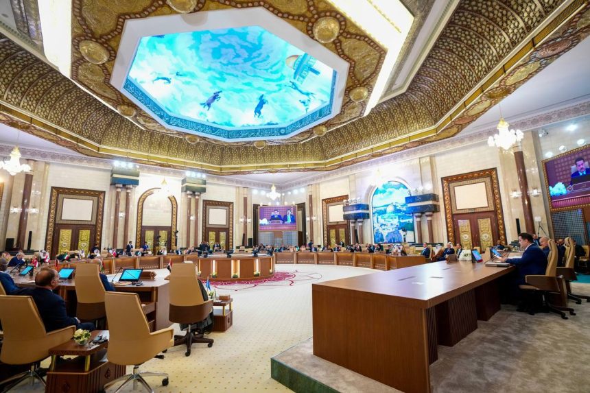 البيان الختامي للقمة العربية: دعم جهود عقد مؤتمر دولي رفيع المستوى لتطبيق حلِّ الدولتين