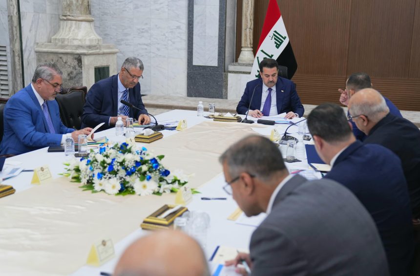 السوداني يرأس الاجتماع الدوري الخاص بمتابعة مشاريع القطاع النفطي