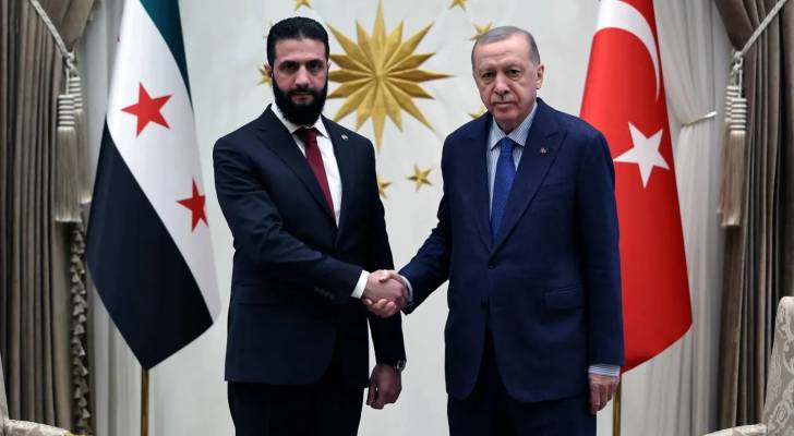 أردوغان يجري محادثات مع الشرع في اسطنبول