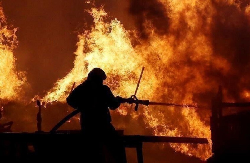 السعودية.. حرائق غابات ضخمة تمتد على مساحة شاسعة جنوب الطائف