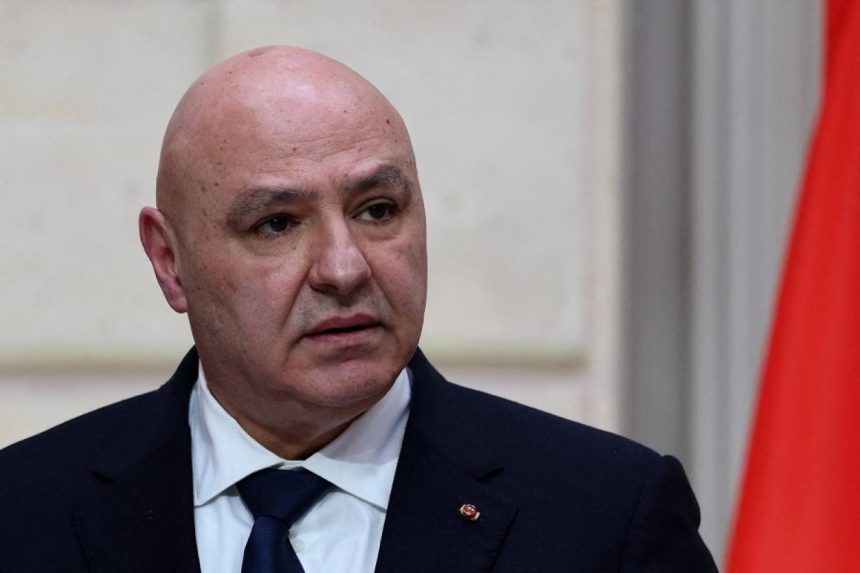 الرئيس اللبناني يتوجه إلى العراق في زيارة رسمية