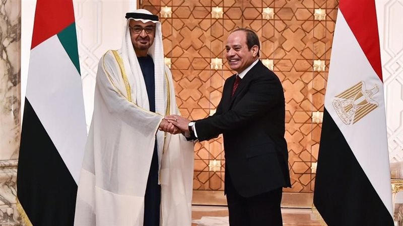 السيسي يصل الإمارات في زيارة أخوية