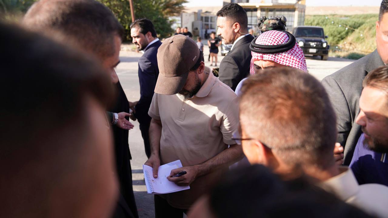 بأول أيام العيد.. رئيس حزب تقدم الرئيس محمد الحلبوسي يجري جولةً غرب الأنبار ويلتقي عدداً من المواطنين