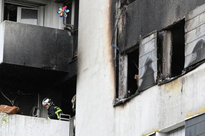 فرنسا.. مصرع  اشخاص4 واصابة 26 أخرين جراء حريق في مبنى سكني بمنطقة شامبين