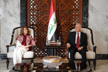 رئيس الجمهورية يصل فرنسا للمشاركة في مؤتمر الأمم المتحدة الثالث للمحيطات في مدينة نيس