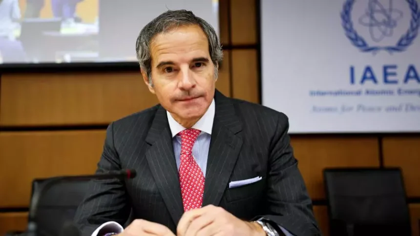 غروسي: إيران تخصب اليورانيوم بنسبة قريبة من صنع القنبلة النووية