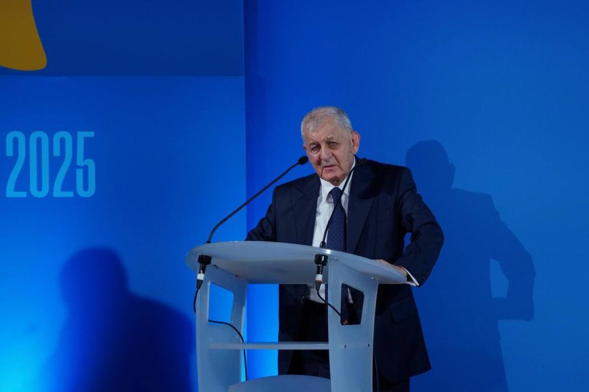 رئيس الجمهورية: أهوارنا تعيش حالة مأساوية بتحولها إلى أراضٍ قاحلة