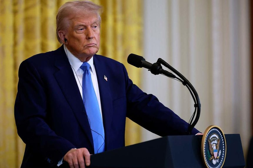 ترامب: نبذل جهودًا كبيرةً بشأن إيران وفريقها التفاوضي صعب المراس