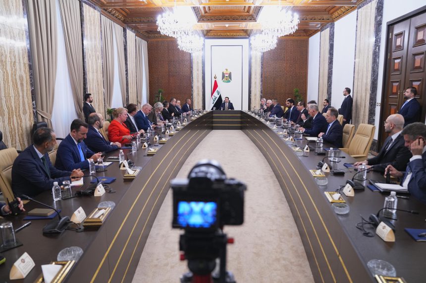 السوداني: الحكومة تولي الاهتمام للعلاقة مع الكويت وتحرص على معالجة ملف المفقودين والأرشيف