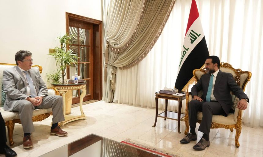 الرئيس الحلبوسي يبحث مع السفير الكندي التعاون الاقتصادي والتجاري بين البلدين