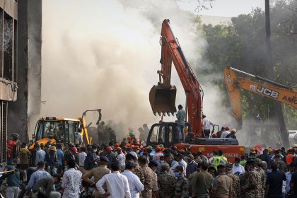العراق يعلن تضامنه مع الهند جراء حادثة تحطم الطائرة