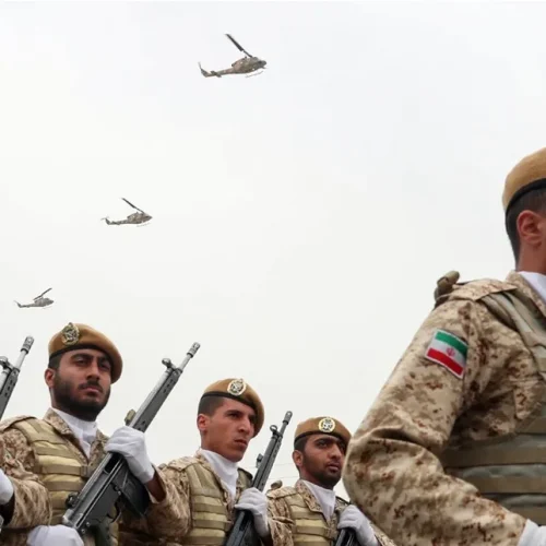 قائد الجيش الإيراني