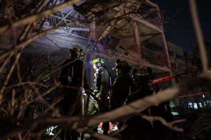 إيران: الحرب ستتوسع خلال الأيام القادمة لتشمل كل إسرائيل والقواعد الأمريكية في المنطقة