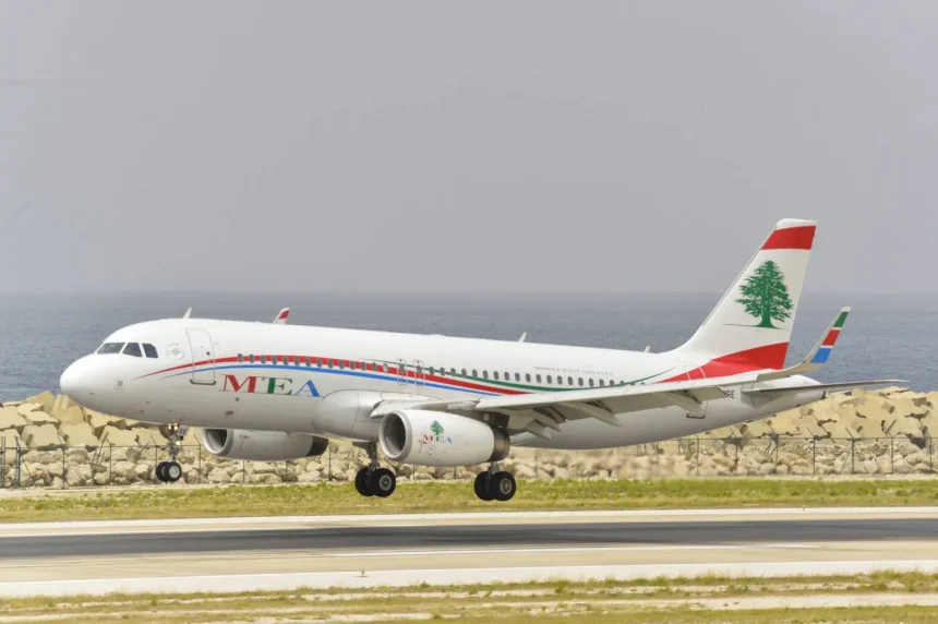 لبنان يعلن إعادة فتح أجوائه أمام حركة الطيران