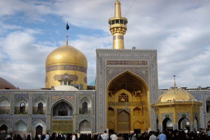 وكالة تسنيم الإيرانية: مرقد الإمام الرضا عليه السلام في أمان تام