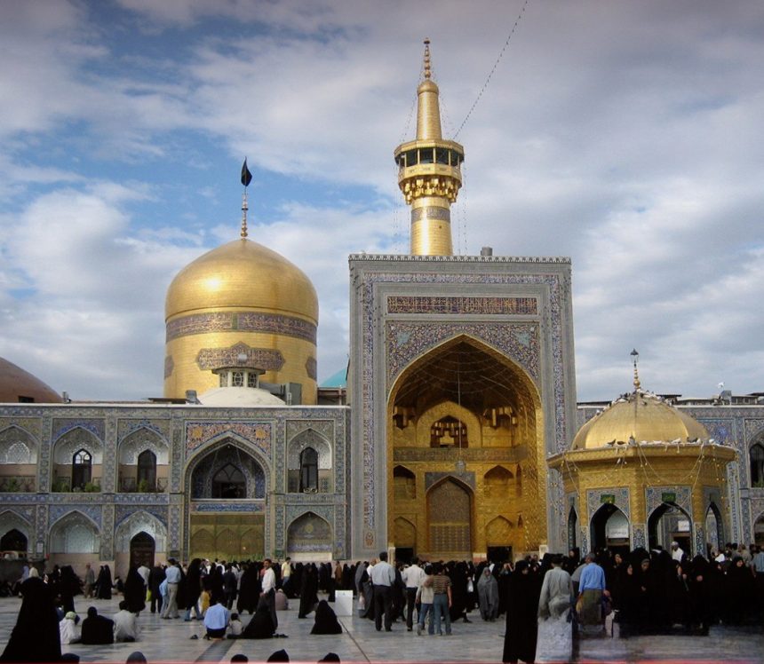 وكالة تسنيم الإيرانية: مرقد الإمام الرضا عليه السلام في أمان تام