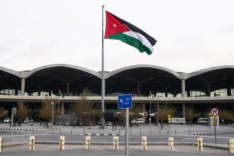 الاردن تسمح للعراقيين بالدخول إلى أراضيها عبر مطار الملكة علياء دون "فيزا"