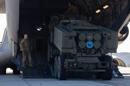 الخارجية الروسية: نحذر واشنطن من تقديم مساعدات عسكرية مباشرة لإسرائيل