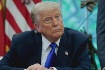 ترامب: ايران تواصلت معنا وأريد استسلامها غير المشروط