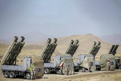 اعلام ايراني: الدفاعات الجوية تتصدى لاهداف معادية فوق العاصمة طهران