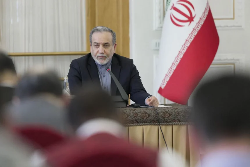 وزير الخارجية الإيراني: لا يمكن أن نسمح لإسرائيل وداعميها بقلب الأمور رأسًا على عقب