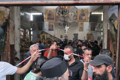 الصحة السورية: 13 قتيلًا و53 مصابًا حصيلة الهجوم الانتحاري على كنيسة "مار إلياس" بدمشق